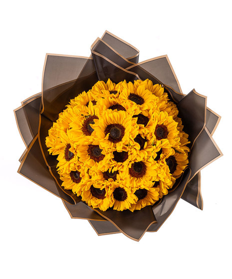 Ramo Buchón with 36 sunflowers and hand-tied with tissue paper.